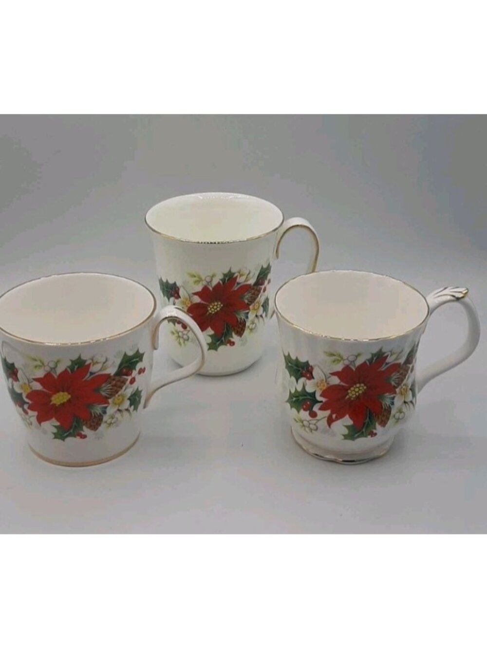 Vintage Royal Albert Bone China Poinsettia Coffee or Tea Christmas Mugs Read